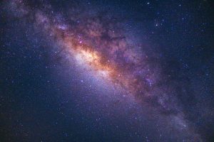 Bok Böcekleri Samanyolu Gökadasını Takip Ediyorlar